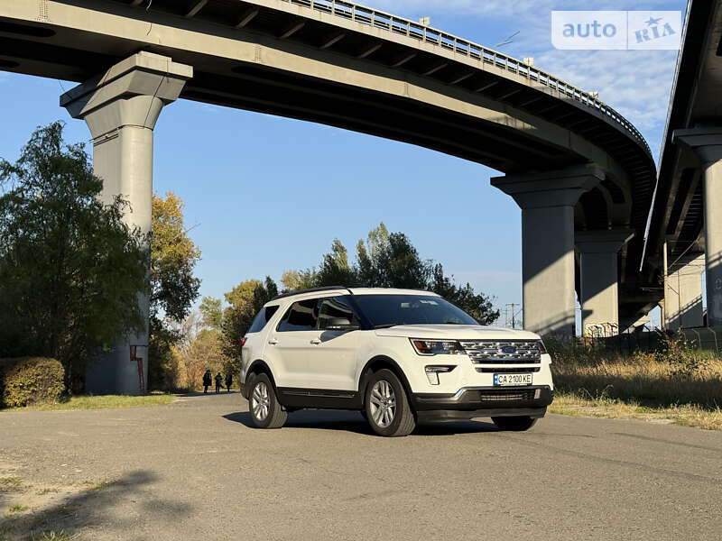 Внедорожник / Кроссовер Ford Explorer 2019 в Киеве