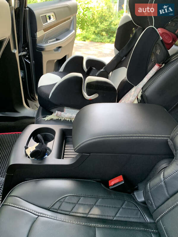 Позашляховик / Кросовер Ford Explorer 2017 в Києві фото 19 Позашляховик / Кросовер Ford Explorer 2017 в Києві