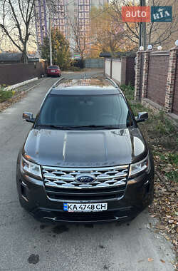 Внедорожник / Кроссовер Ford Explorer 2017 в 