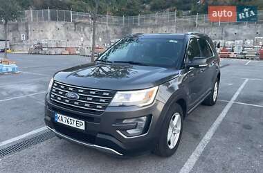 Позашляховик / Кросовер Ford Explorer 2017 в 