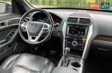 Внедорожник / Кроссовер Ford Explorer 2012 в Луцке