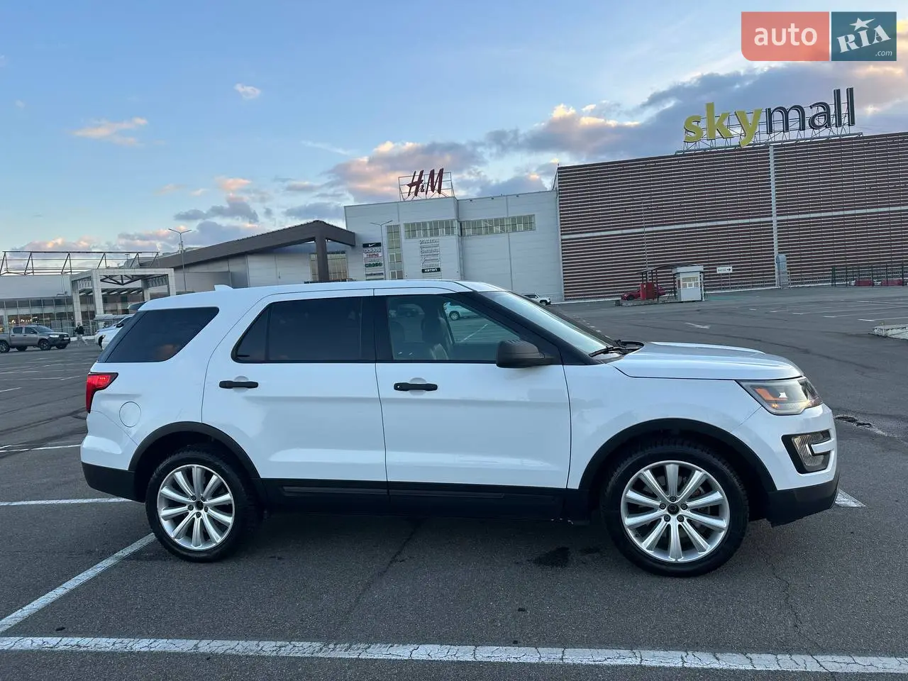2016 Ford Explorer - мініатюра 42