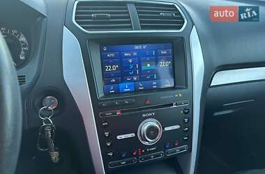 Позашляховик / Кросовер Ford Explorer 2017 в Києві