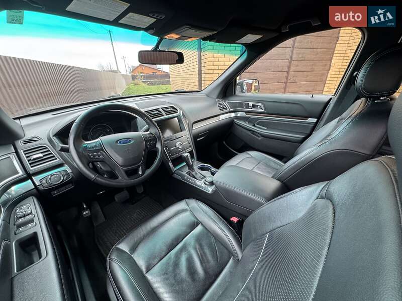Позашляховик / Кросовер Ford Explorer 2016 в Хмельницькому