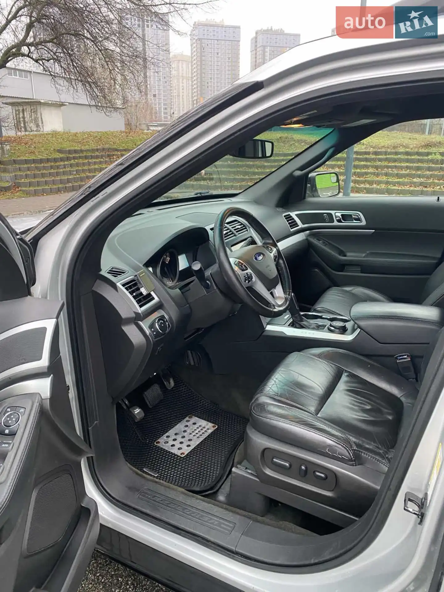 2015 Ford Explorer - мініатюра 9