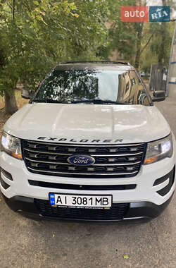 Внедорожник / Кроссовер Ford Explorer 2015 в Киеве