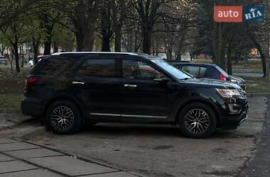 Позашляховик / Кросовер Ford Explorer 2017 в Львові