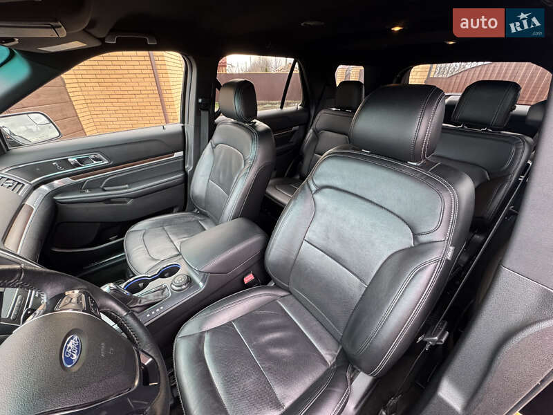 Позашляховик / Кросовер Ford Explorer 2016 в Хмельницькому