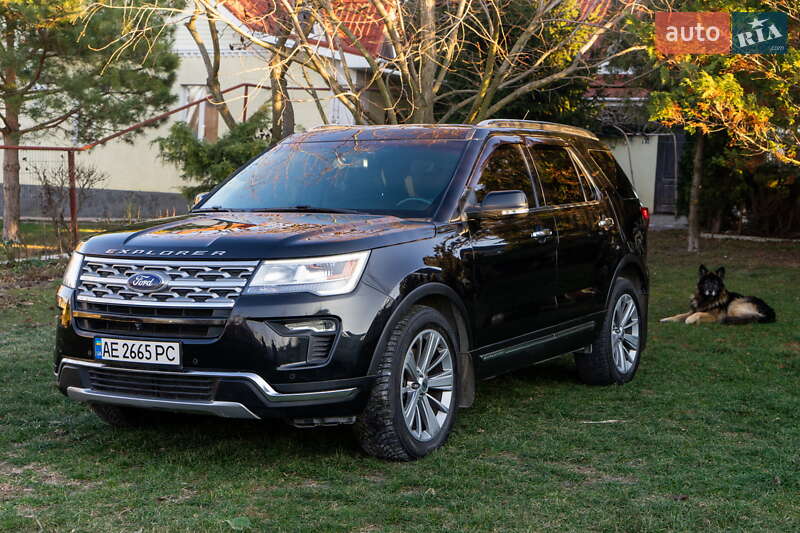 Внедорожник / Кроссовер Ford Explorer 2017 в Верхнеднепровске