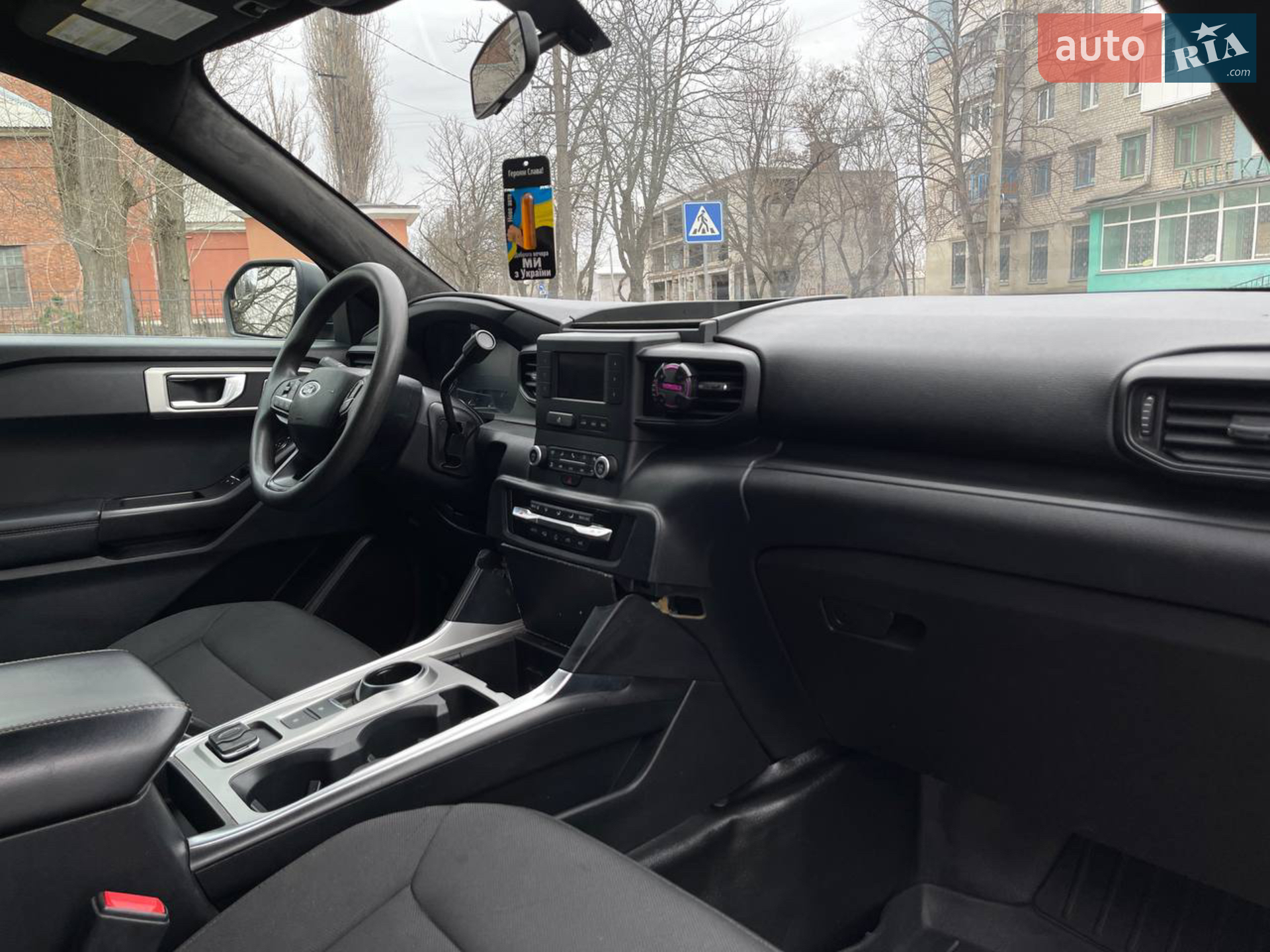 2019 Ford Explorer - мініатюра 28