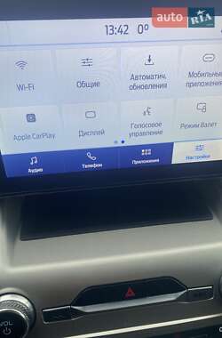 Позашляховик / Кросовер Ford Explorer 2020 в 