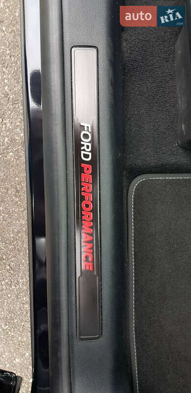 Позашляховик / Кросовер Ford Explorer 2020 в Києві