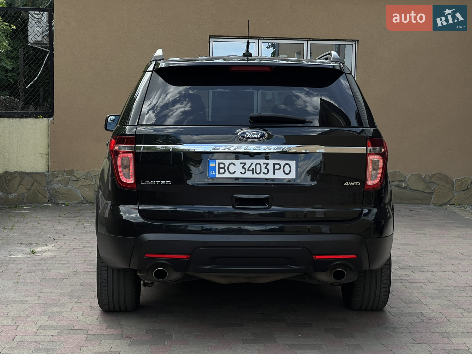 2014 Ford Explorer - мініатюра 16