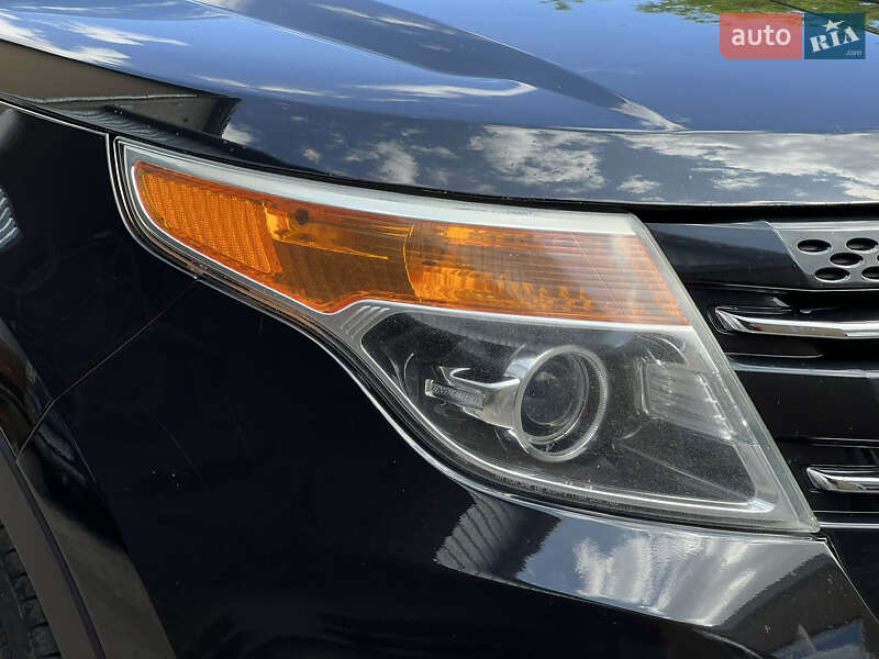 Позашляховик / Кросовер Ford Explorer 2014 в Львові