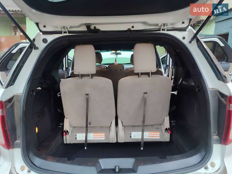 Внедорожник / Кроссовер Ford Explorer 2013 в Львове