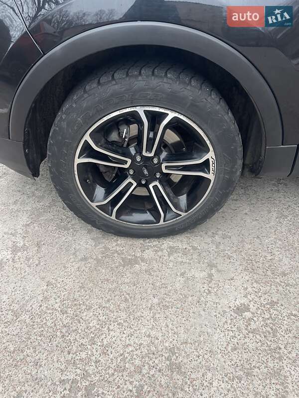 Внедорожник / Кроссовер Ford Explorer 2015 в Чернигове