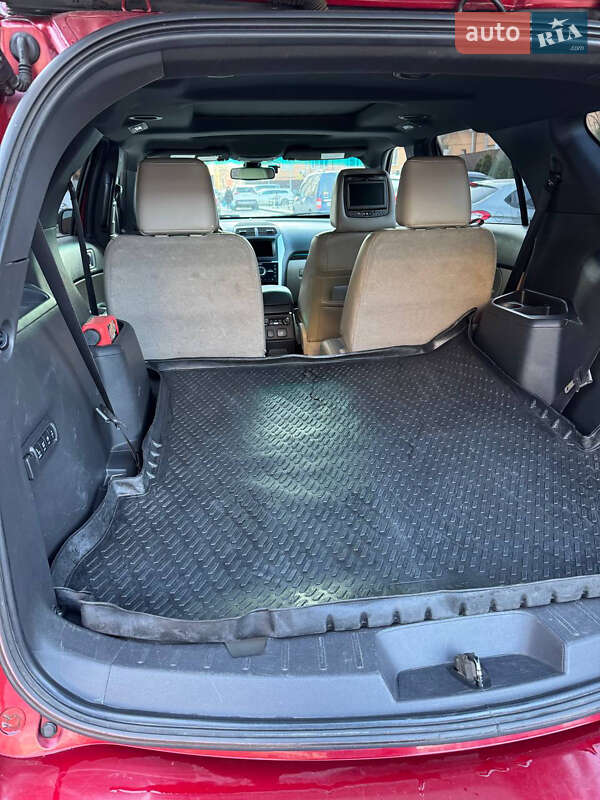 Позашляховик / Кросовер Ford Explorer 2014 в Вінниці