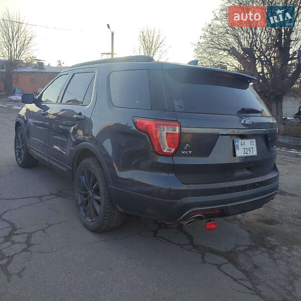 Внедорожник / Кроссовер Ford Explorer 2017 в Харькове