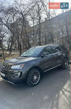 Позашляховик / Кросовер Ford Explorer 2015 в Києві