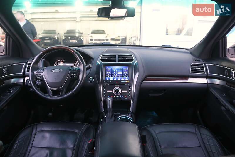 Внедорожник / Кроссовер Ford Explorer 2016 в Киеве