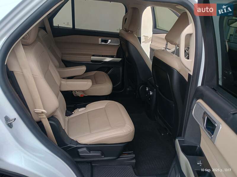 Внедорожник / Кроссовер Ford Explorer 2020 в Хмельницком