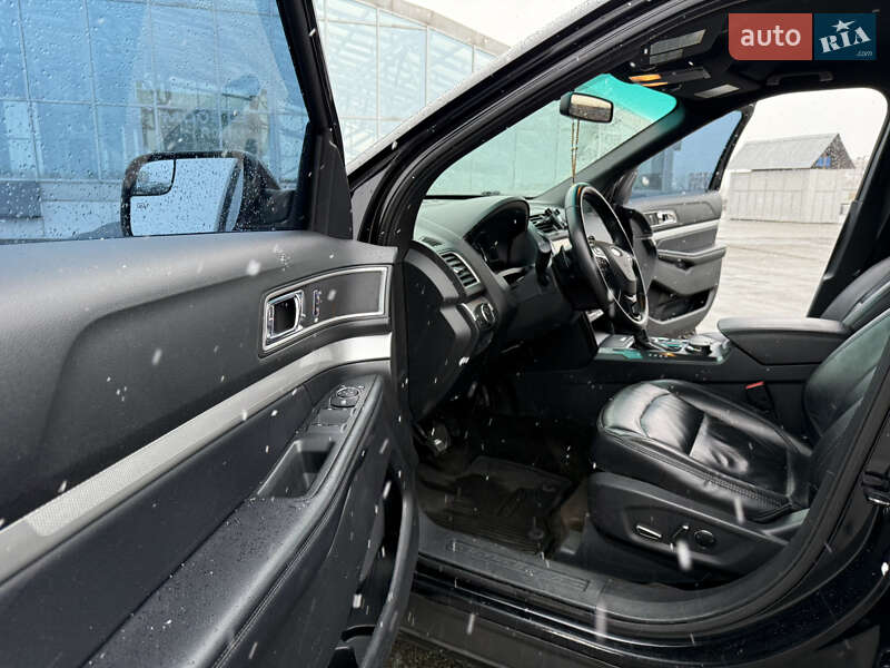 Внедорожник / Кроссовер Ford Explorer 2016 в Киеве
