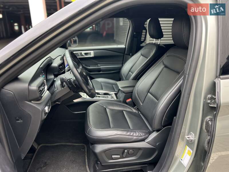 Позашляховик / Кросовер Ford Explorer 2019 в Києві
