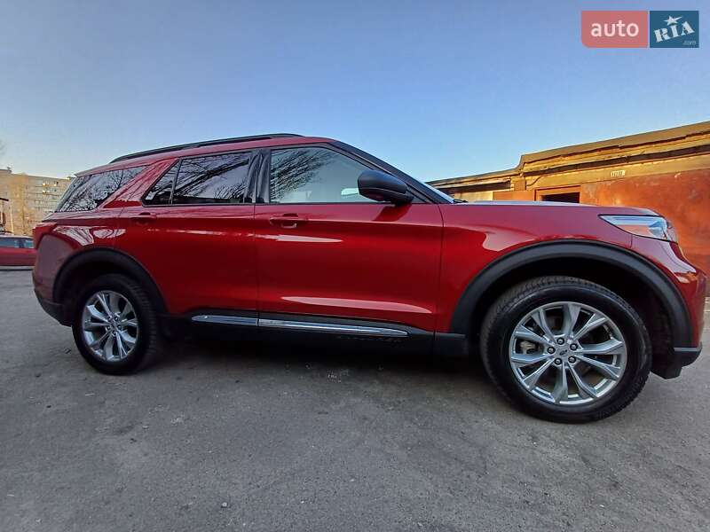Внедорожник / Кроссовер Ford Explorer 2019 в Киеве