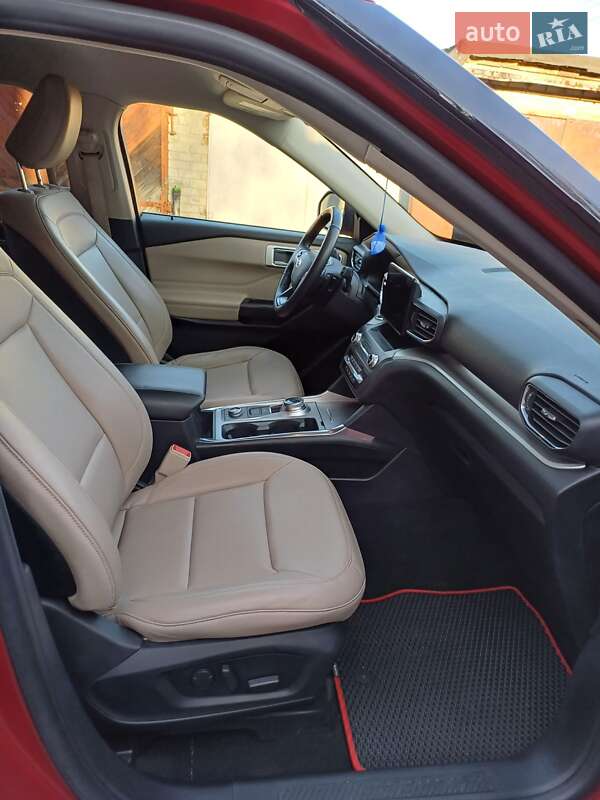Внедорожник / Кроссовер Ford Explorer 2019 в Киеве