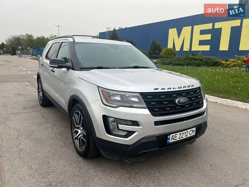 Внедорожник / Кроссовер Ford Explorer 2017 в Днепре фото 3 Внедорожник / Кроссовер Ford Explorer 2017 в Днепре