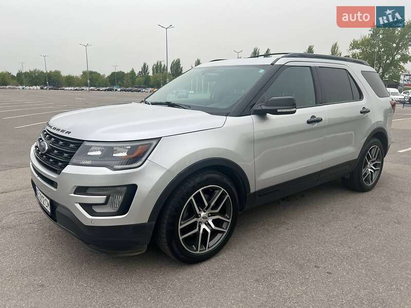Внедорожник / Кроссовер Ford Explorer 2017 в Днепре фото 6 Внедорожник / Кроссовер Ford Explorer 2017 в Днепре