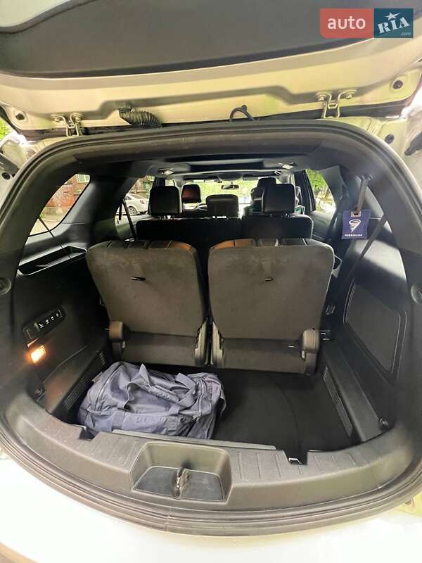 Внедорожник / Кроссовер Ford Explorer 2017 в Днепре фото 16 Внедорожник / Кроссовер Ford Explorer 2017 в Днепре