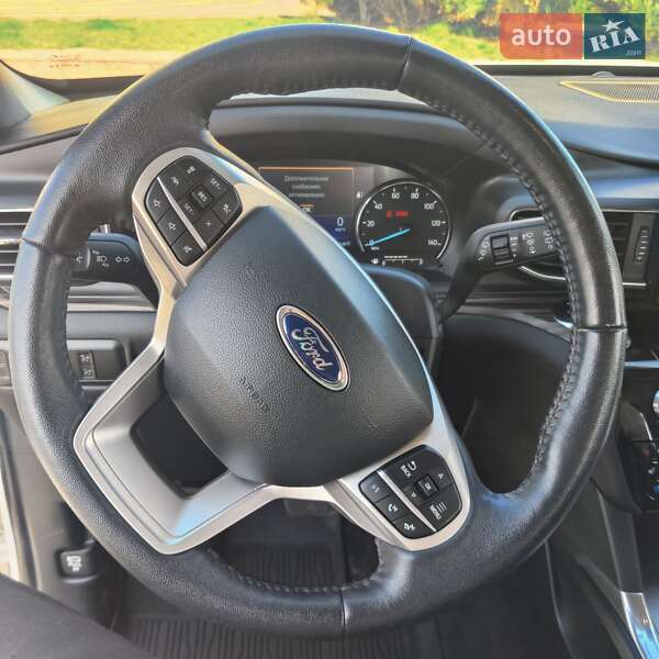 Внедорожник / Кроссовер Ford Explorer 2022 в Николаеве