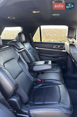 Внедорожник / Кроссовер Ford Explorer 2017 в 
