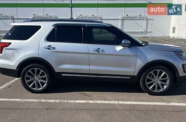 Внедорожник / Кроссовер Ford Explorer 2016 в Одессе