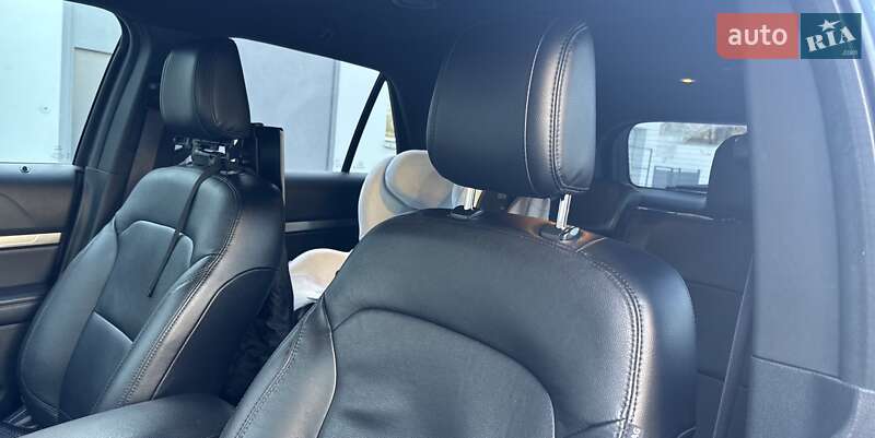 Внедорожник / Кроссовер Ford Explorer 2018 в Киеве