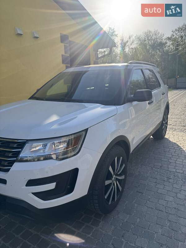 Внедорожник / Кроссовер Ford Explorer 2016 в Кобеляках фото 2 Внедорожник / Кроссовер Ford Explorer 2016 в Кобеляках