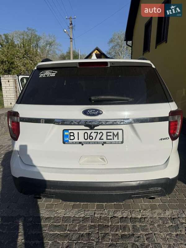 Внедорожник / Кроссовер Ford Explorer 2016 в Кобеляках