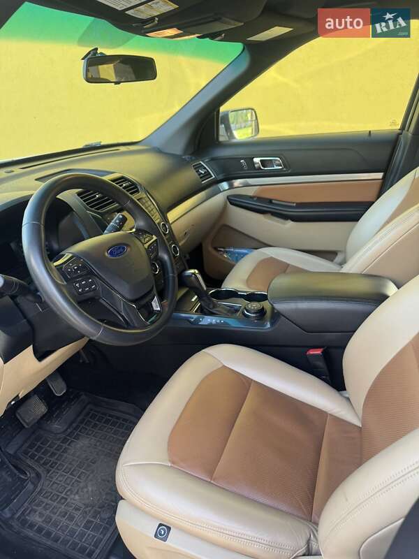 Внедорожник / Кроссовер Ford Explorer 2016 в Кобеляках фото 8 Внедорожник / Кроссовер Ford Explorer 2016 в Кобеляках