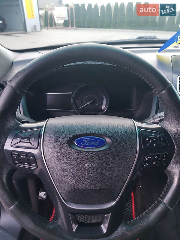 Внедорожник / Кроссовер Ford Explorer 2015 в Ковеле фото 31 Внедорожник / Кроссовер Ford Explorer 2015 в Ковеле