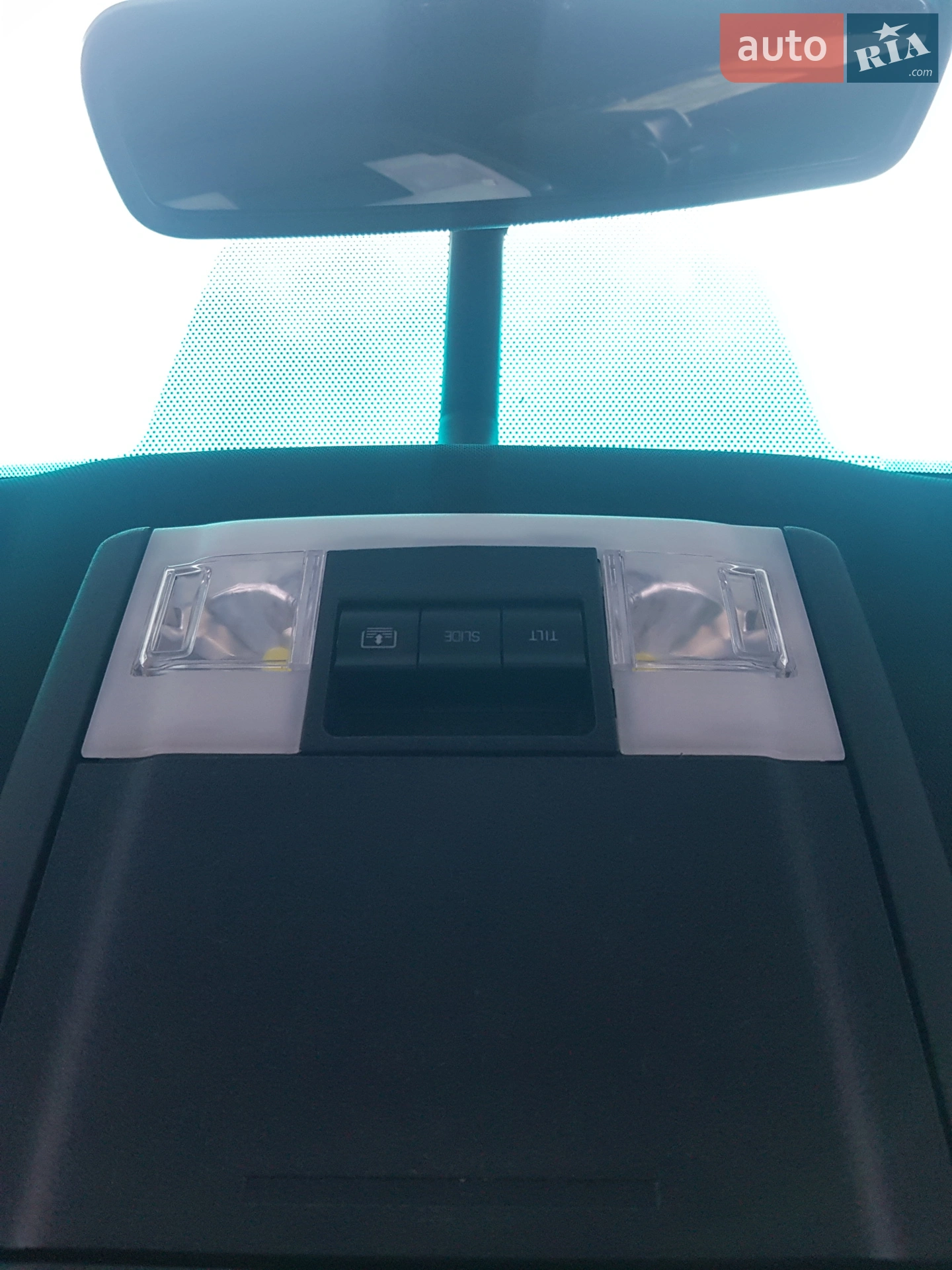 2015 Ford Explorer - мініатюра 36