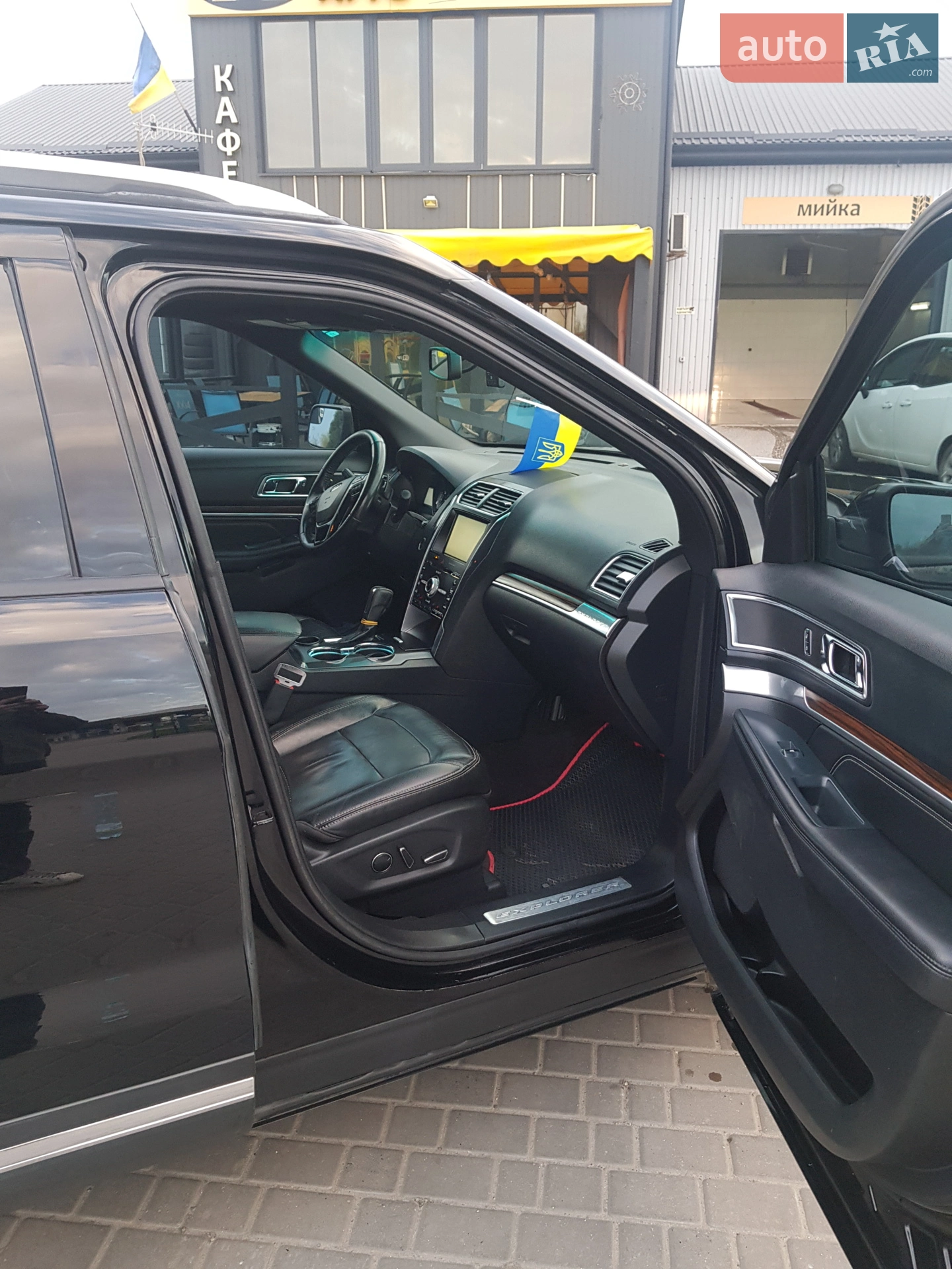 2015 Ford Explorer - мініатюра 33