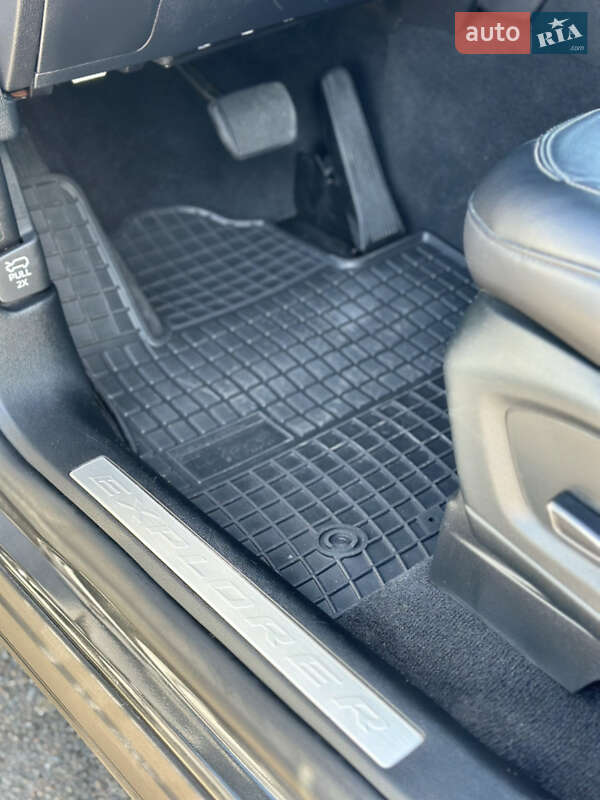 Внедорожник / Кроссовер Ford Explorer 2019 в Киеве фото 21 Внедорожник / Кроссовер Ford Explorer 2019 в Киеве