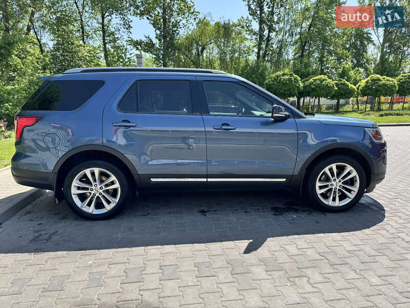 Позашляховик / Кросовер Ford Explorer 2018 в Києві фото Позашляховик / Кросовер Ford Explorer 2018 в Києві