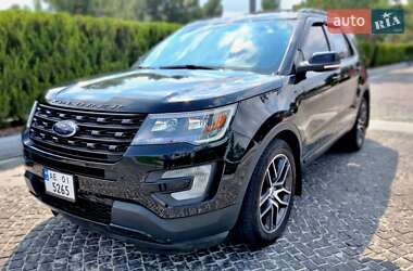 Внедорожник / Кроссовер Ford Explorer 2015 в 