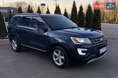 Позашляховик / Кросовер Ford Explorer 2016 в 