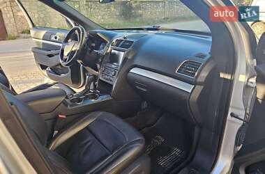 Позашляховик / Кросовер Ford Explorer 2016 в Івано-Франківську
