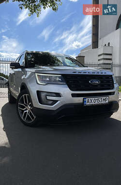 Позашляховик / Кросовер Ford Explorer 2016 в Києві