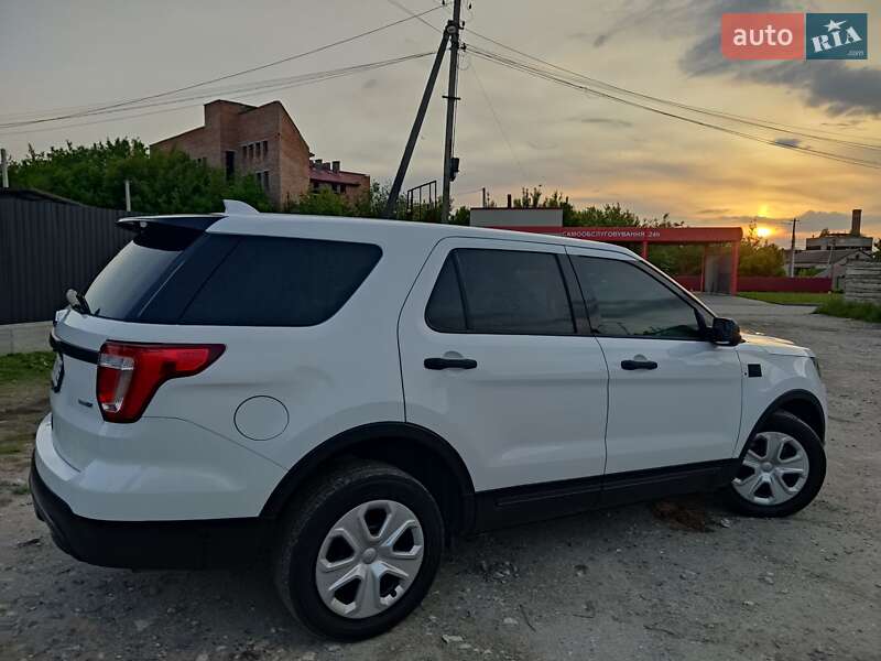 Внедорожник / Кроссовер Ford Explorer 2017 в Кременце фото 28 Внедорожник / Кроссовер Ford Explorer 2017 в Кременце