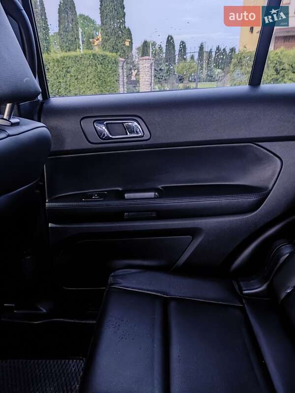 Внедорожник / Кроссовер Ford Explorer 2017 в Кременце фото 51 Внедорожник / Кроссовер Ford Explorer 2017 в Кременце